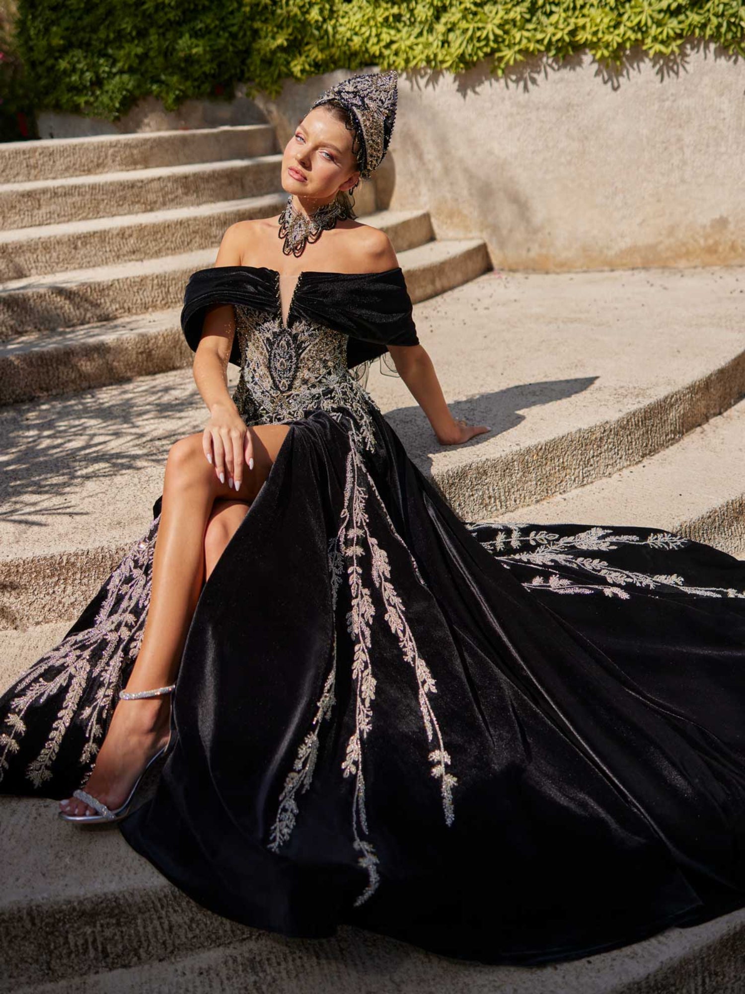 Portrait Neck Elegant Black Front Slit Henna Party Wedding Gown 36