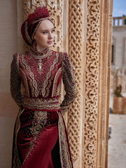 Burgundy Velvet Gold Lace Apllique Beaded Muslim Wedding Kaftan Gown