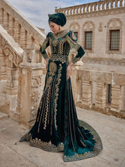 Green Velvet İslamic Gold Embroidered Beaded Hijab Engagement Party Dress