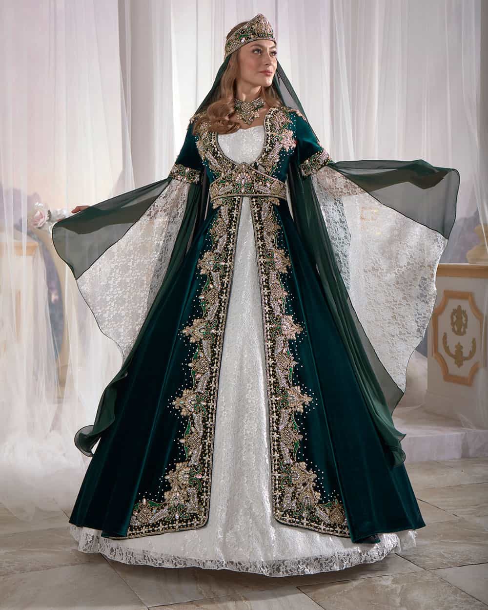 Emerald Green Long Caftan Dress Handcrafted Pattern Sultan Dress Emerald Green Long Caftan Dress Handcrafted Pattern Sultan Dress
