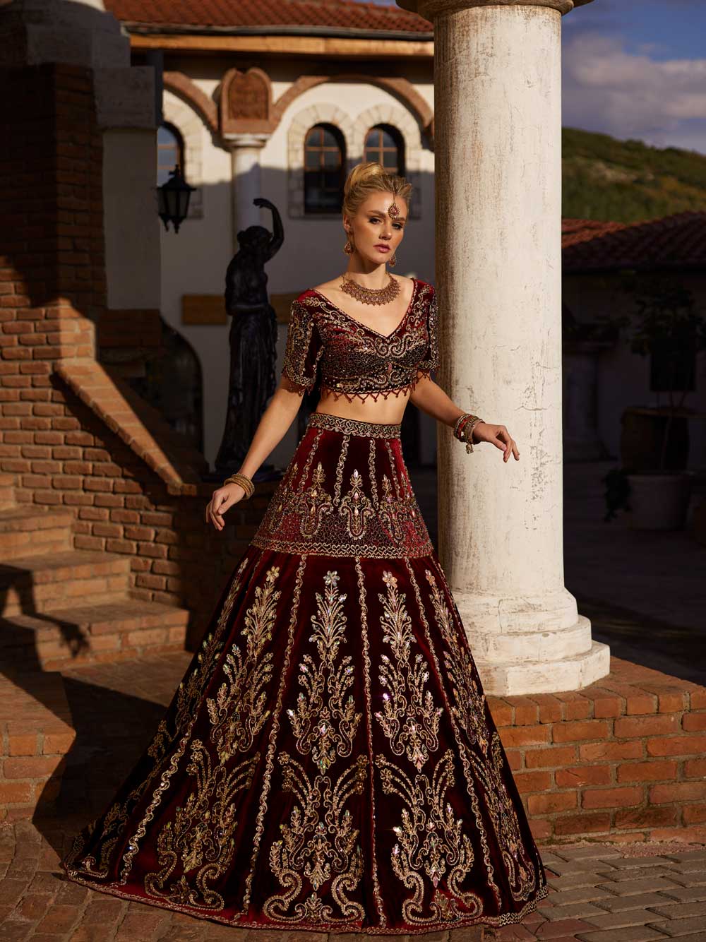 Burgundy Gold Embellished Crop Top Evening Wedding Prom Party Dress - 36 Burgundy Gold Embellished Crop Top Evening Wedding Prom Party Dress - 36