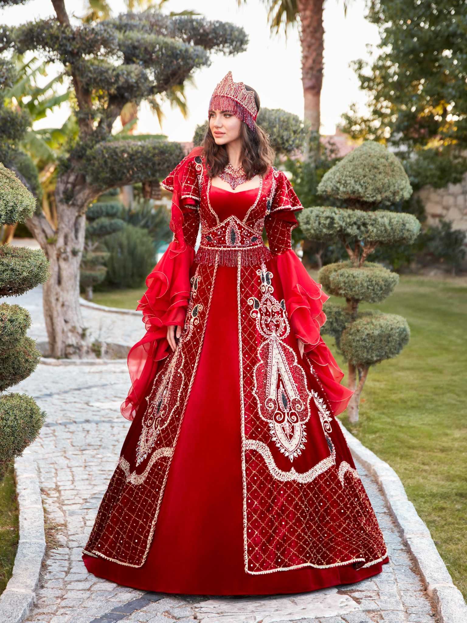 buy Wedding Kaftan Dress Red Heavy Handwork Long Gown