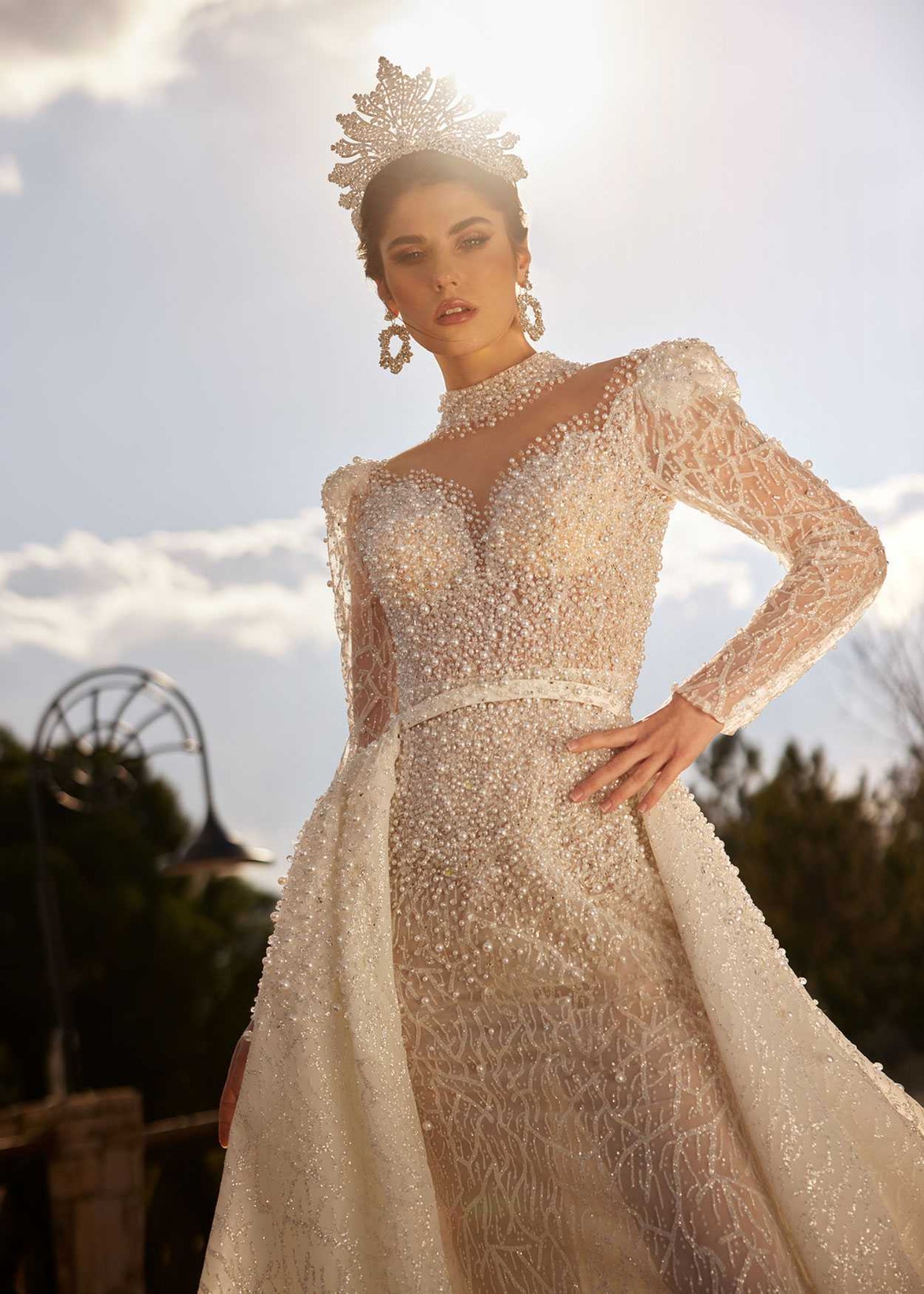 Stunning Pearl Illusion Lace Long Sleeve Turtle Neck Detachable Train Bridal Dress 42
