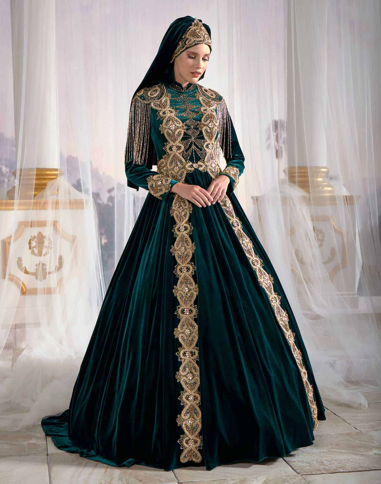 Emerald Green Long Sleeve Gown Dresses Embellished Muslim Caftan Dress Sultan Dress Emerald Green Long Sleeve Gown Dresses Embellished Muslim Caftan Dress Sultan Dress