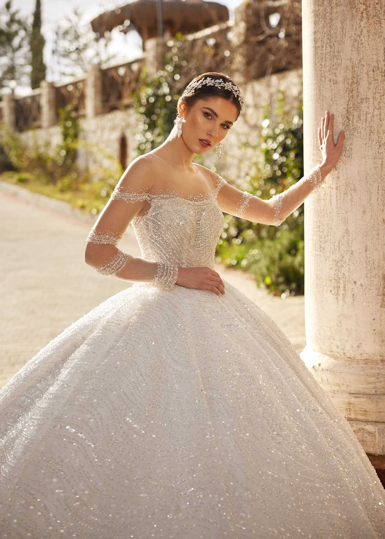 buy Elegant Volumed Illusion Lace Glitter Bridal Princess Wedding Gown With Sleeves