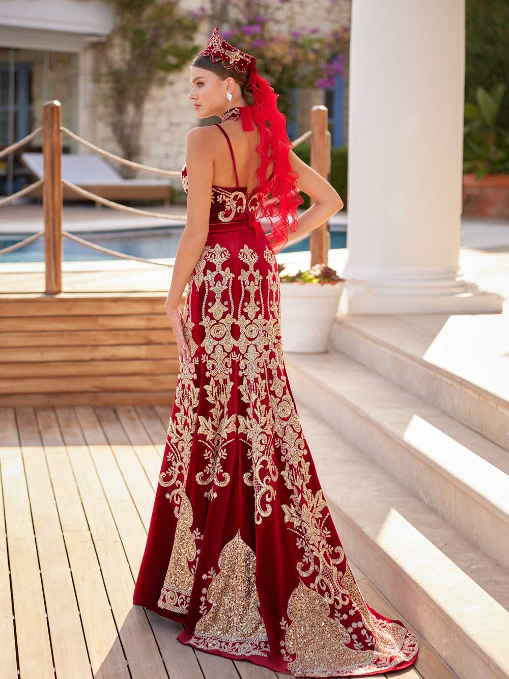 buy sweep train gold embroidered sari mehndi party gown with dupatta online henna party dresses