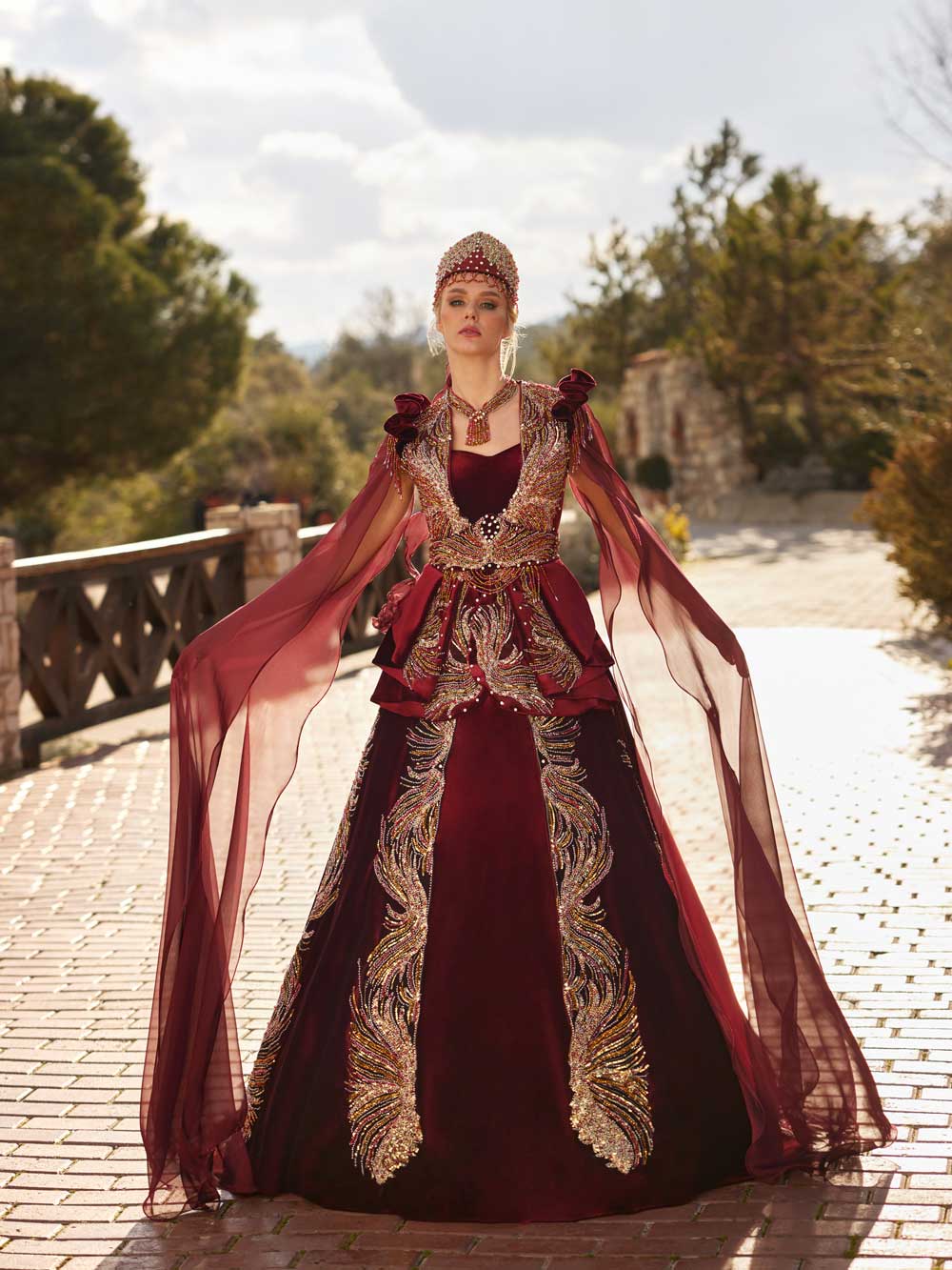 buy gold embellished gurgundy long chiffon cape sleeve henna party traditional dress online traditional henna stores