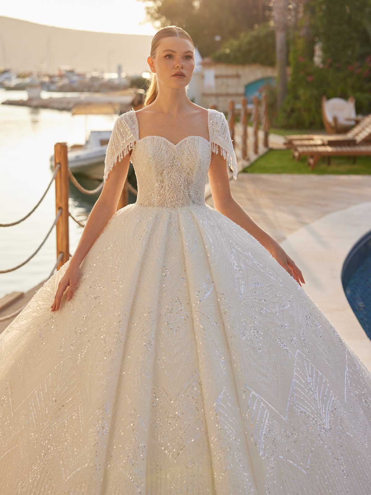 Modern Fancy Pearl Lace Fringe Sleeve Wedding Bridal Dress 40 Modern Fancy Pearl Lace Fringe Sleeve Wedding Bridal Dress 40
