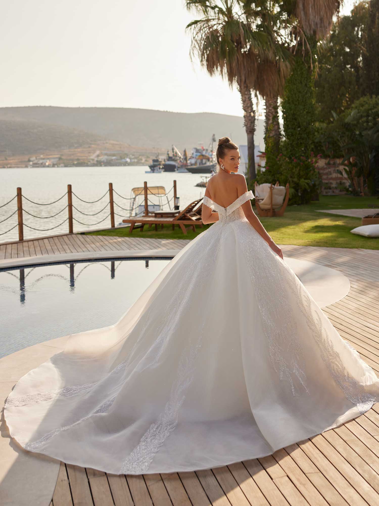 Royal A Line Off The Shoulder Chiffon Stunning Wedding Dress 38 Royal A Line Off The Shoulder Chiffon Stunning Wedding Dress 38