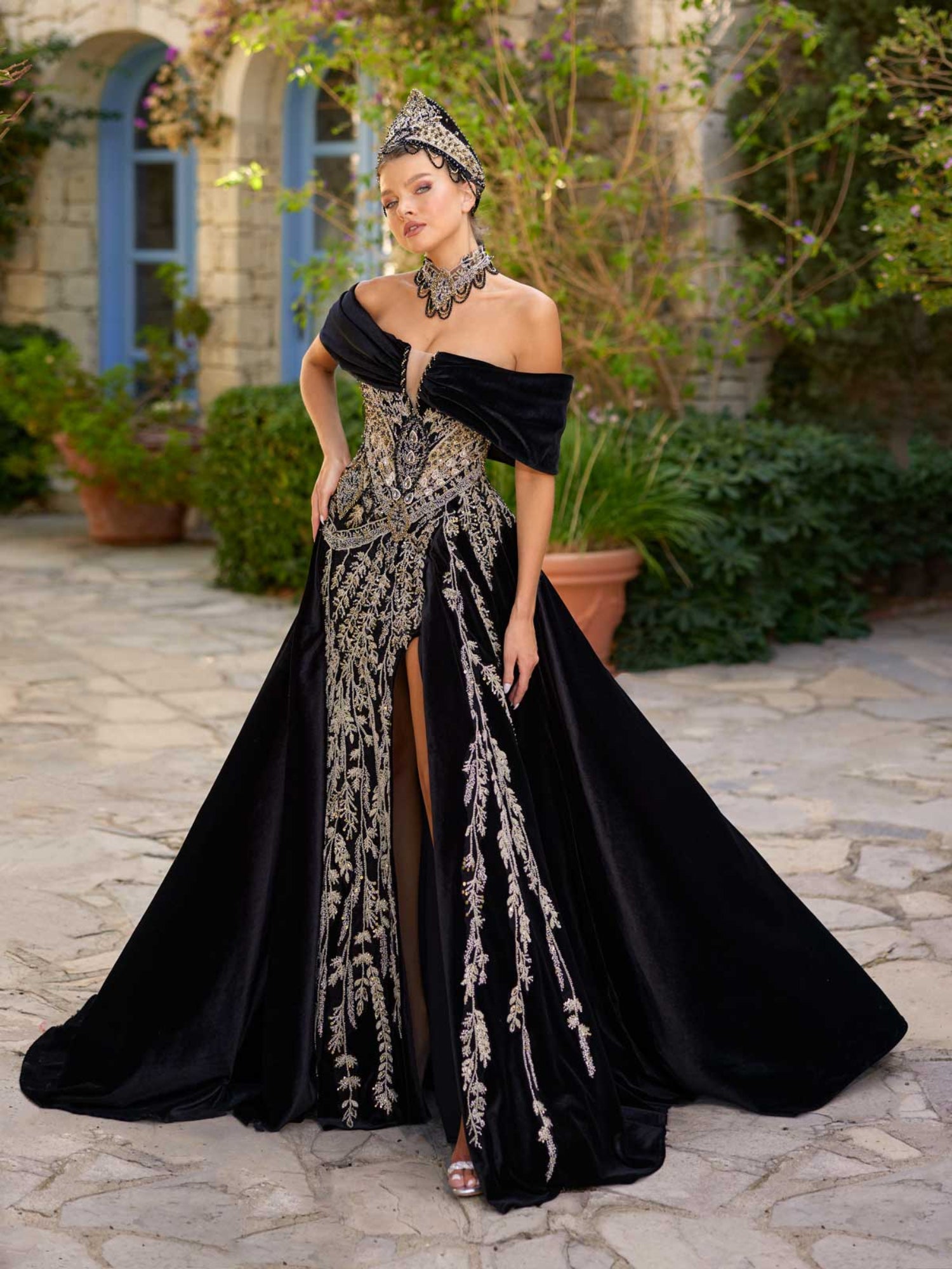 Portrait Neck Elegant Black Front Slit Henna Party Wedding Gown 36
