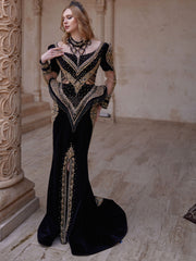 Stylish Designer Black Mermaid Scoop Neck Front Slit Invitation Dress With Low Cut