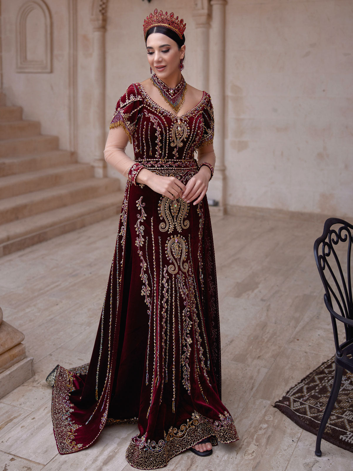 Exclusive Crystal Beadings Mermaid Embellished Neck İllusion Sleeve Kaftan Party Dress