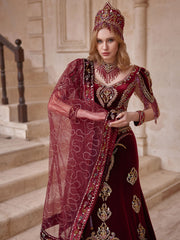 Stunning Red Tulip Short Sleeves Velvet Trumpet Henna Party Dress With Dupatta