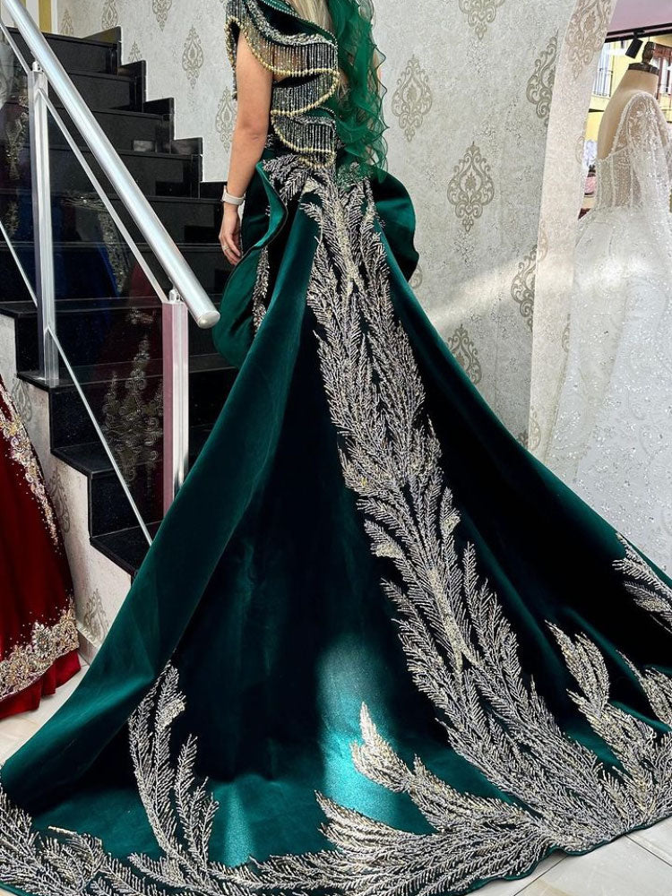 buy plus size Designer Fancy Emerald Velvet Mermaid Henna Gown With Detachable Skirt online