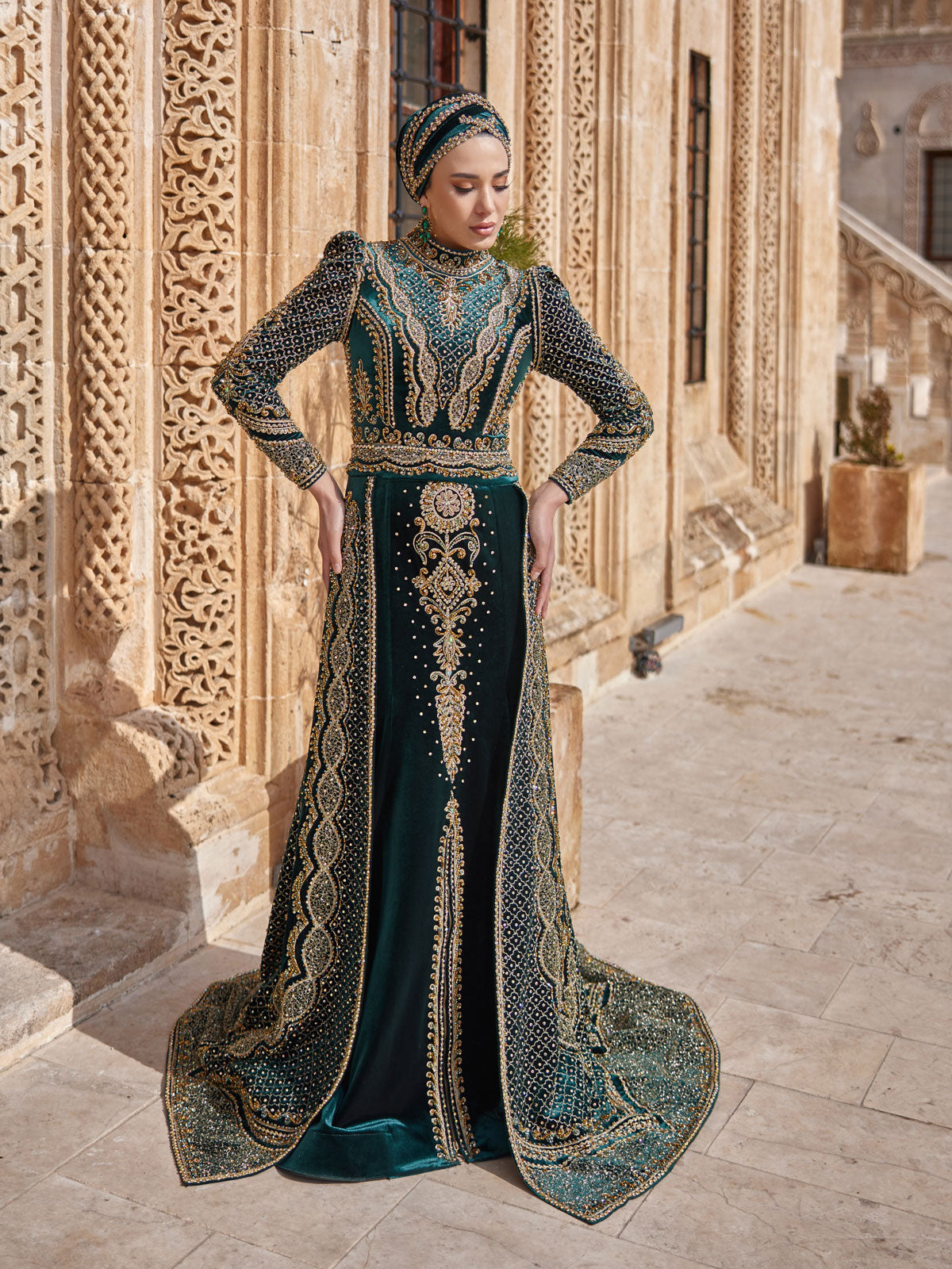 buy Emerald Velvet Turtle Neck Hijab Henna Formal Caftan Dress With Detachable Skirt online henna wedding shop