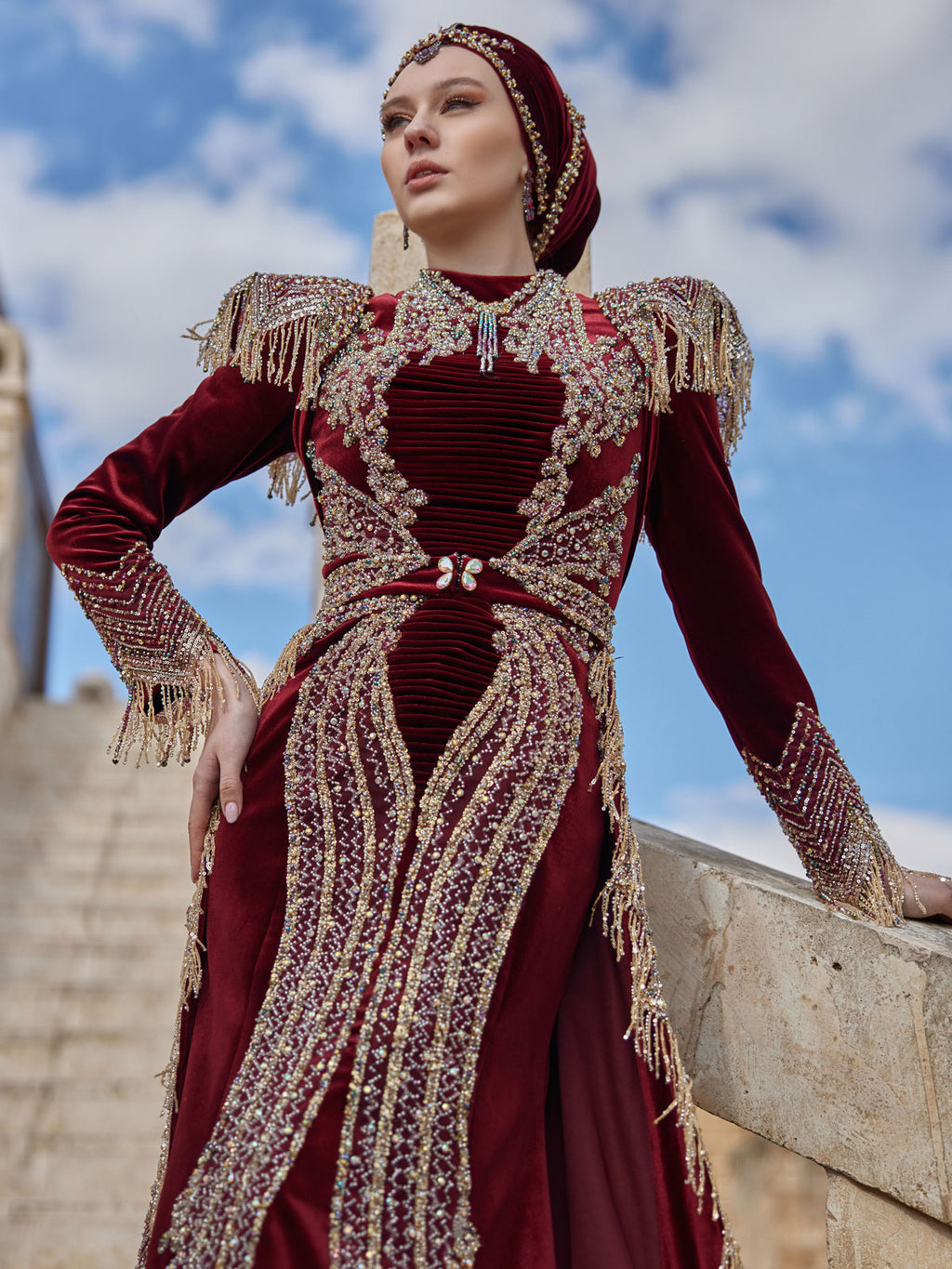 Burgundy Gold Lace Applique Mermaid Fitted Detachable Train Formal Henna Kaftan Dress
