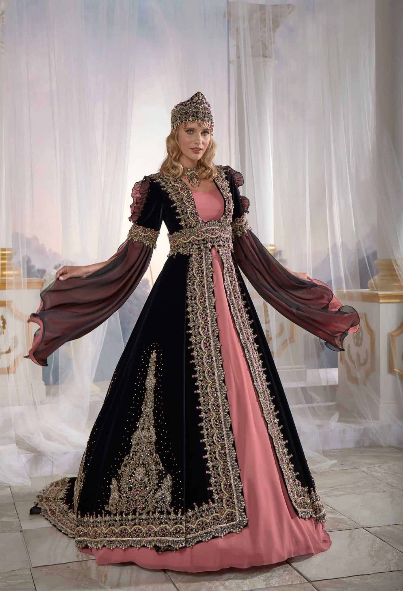 Exclusive Black Chic Caftan Set Slit Velvet Delicate Sequins buy online evening dress shopping maxi gowns online (2)