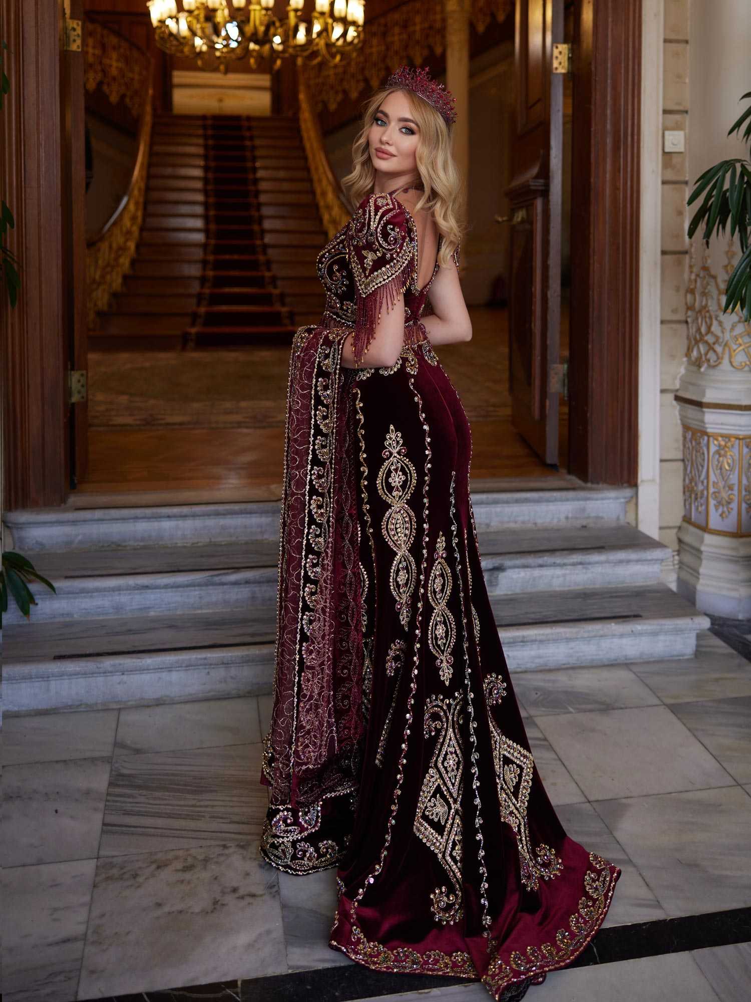 buy tulip sleeves chapel train gold beaded embellished fancy chic mehndi suit with dupatta online mehndi wear shop