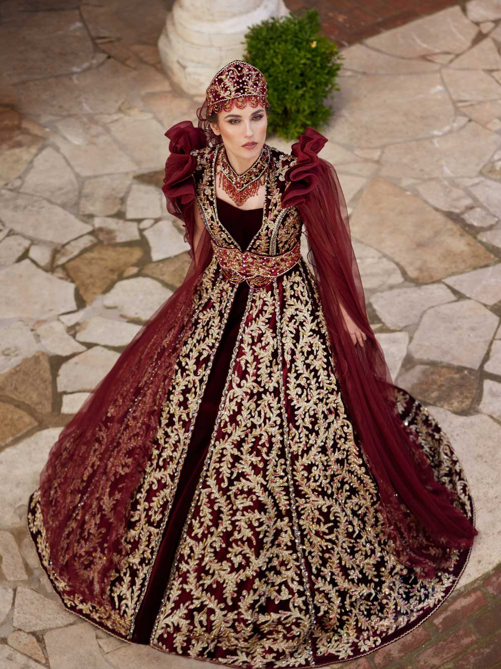 Maroon Velvet Fully Sequined Gold Lace Sweetheart Turkish Henna Kaftan Gown 543_1310 (4)