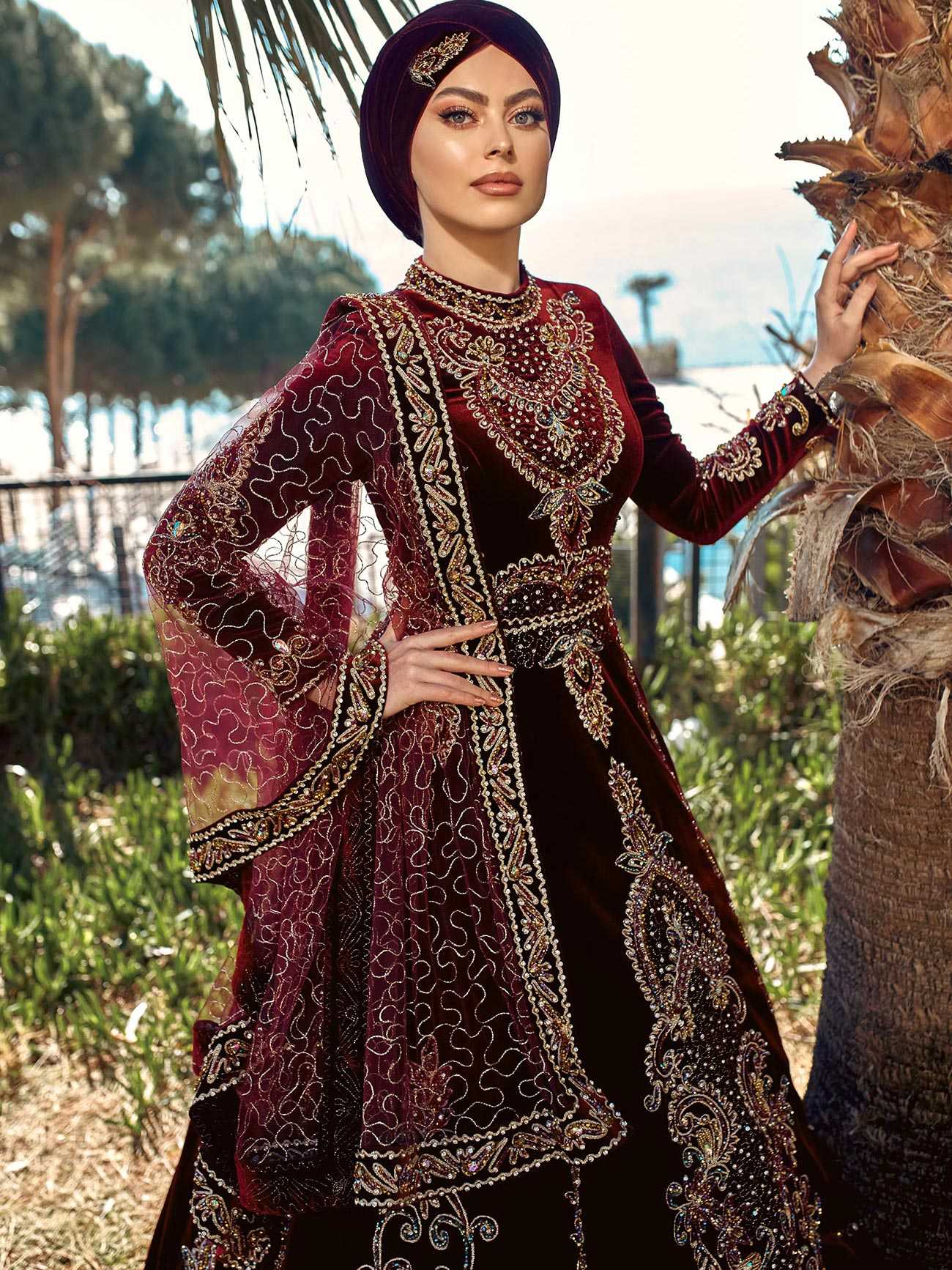 Maxi Muslim Burgundy Henna Wedding Hijab wear Kaftan dresses online shop (2)