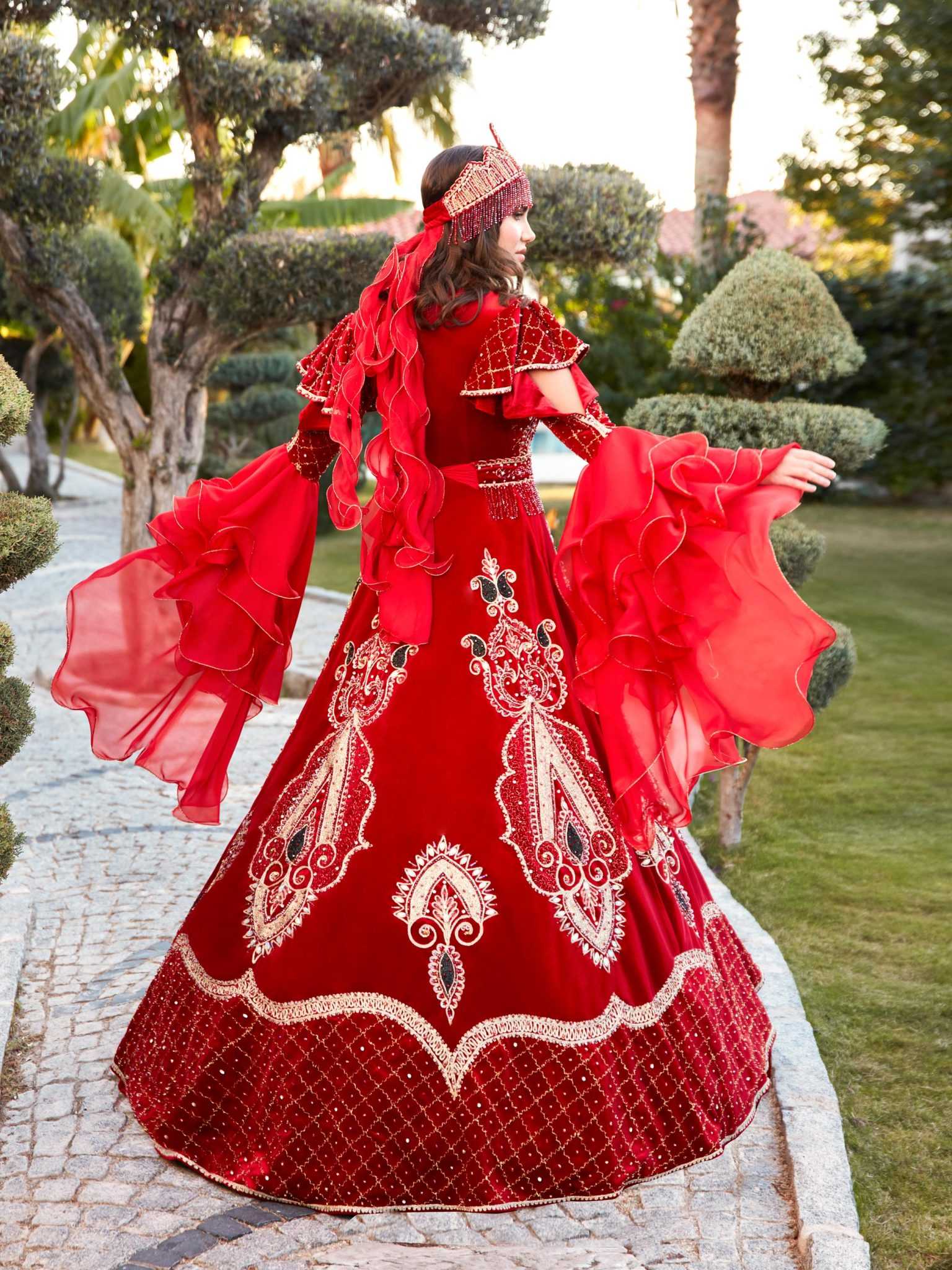 buy Red Heavy Handwork Long Arabic Wedding Kaftan Dress