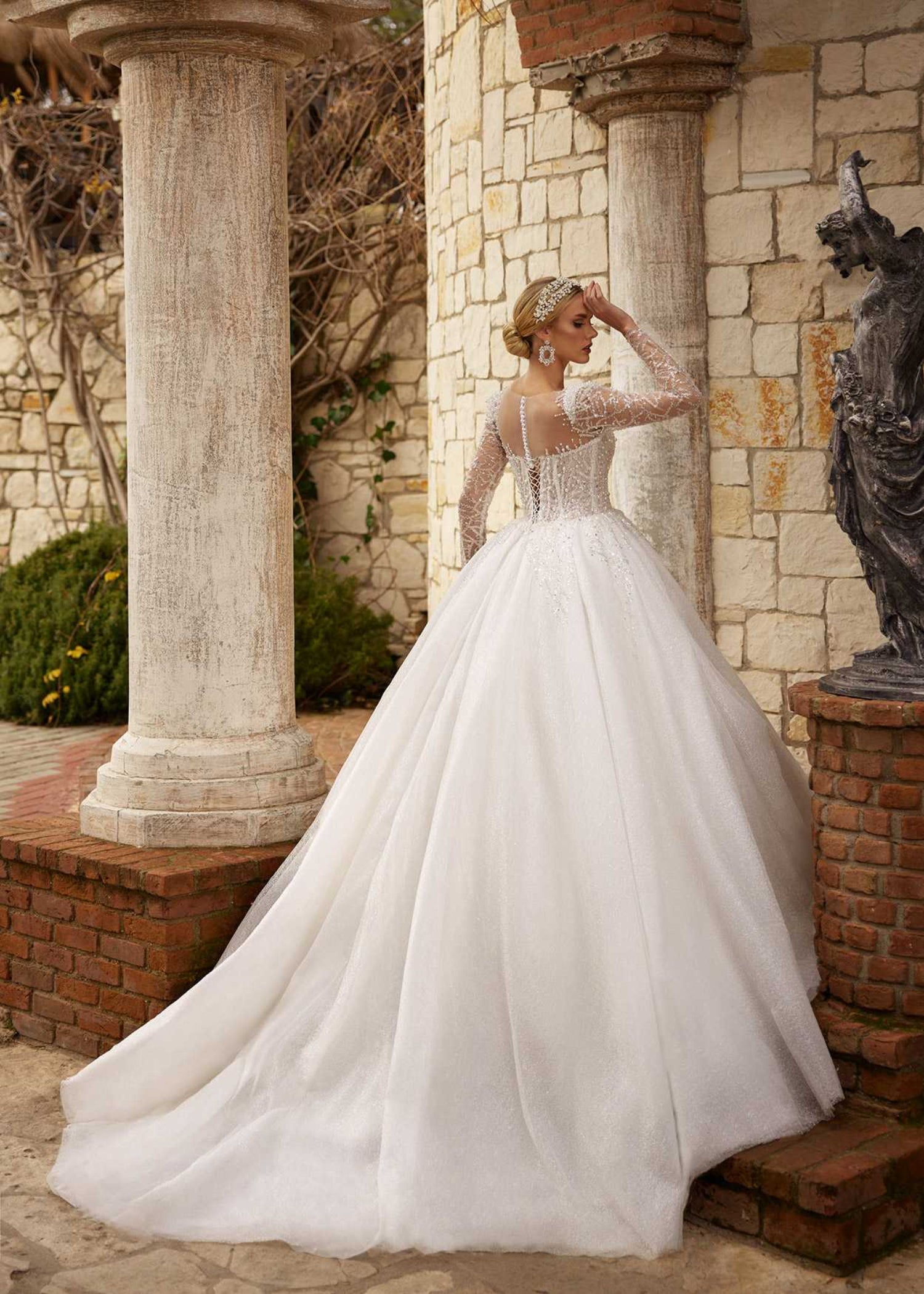 Glamorous Illusion Lace Sleeves Pearl Embellished Bodice Tulle A Line Bridal Dress 38
