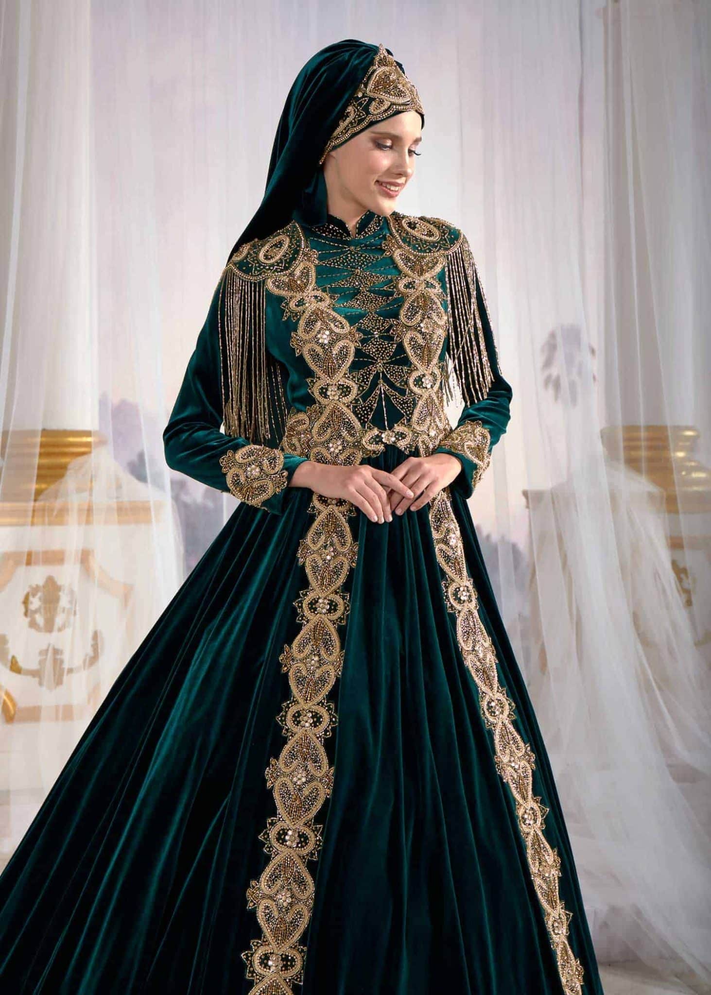 Emerald Green Long Sleeve Gown Dresses Embellished Muslim Caftan Dress Sultan Dress Emerald Green Long Sleeve Gown Dresses Embellished Muslim Caftan Dress Sultan Dress