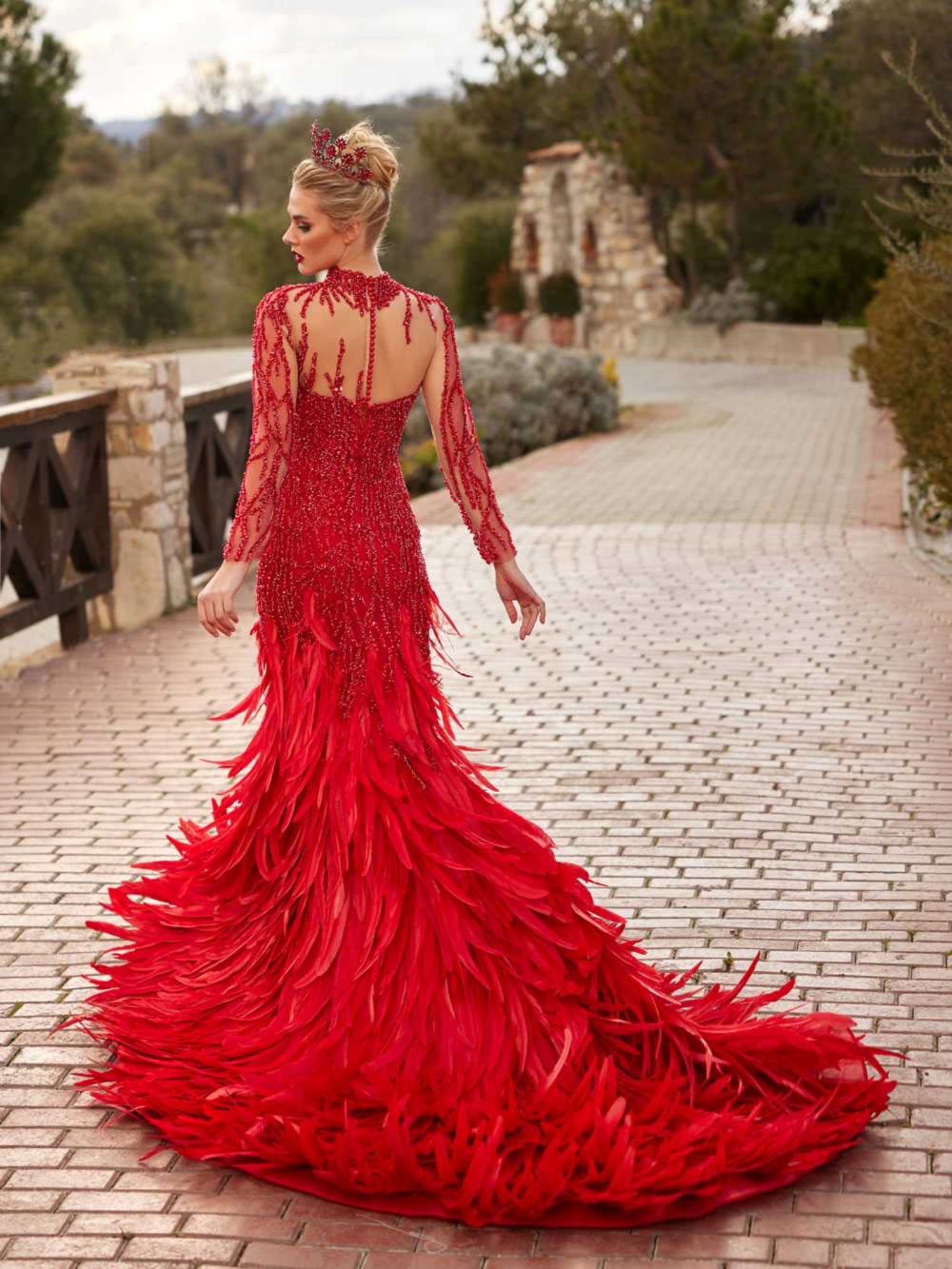Luxury Red Embellished Mermaid Feather Evening Gown
