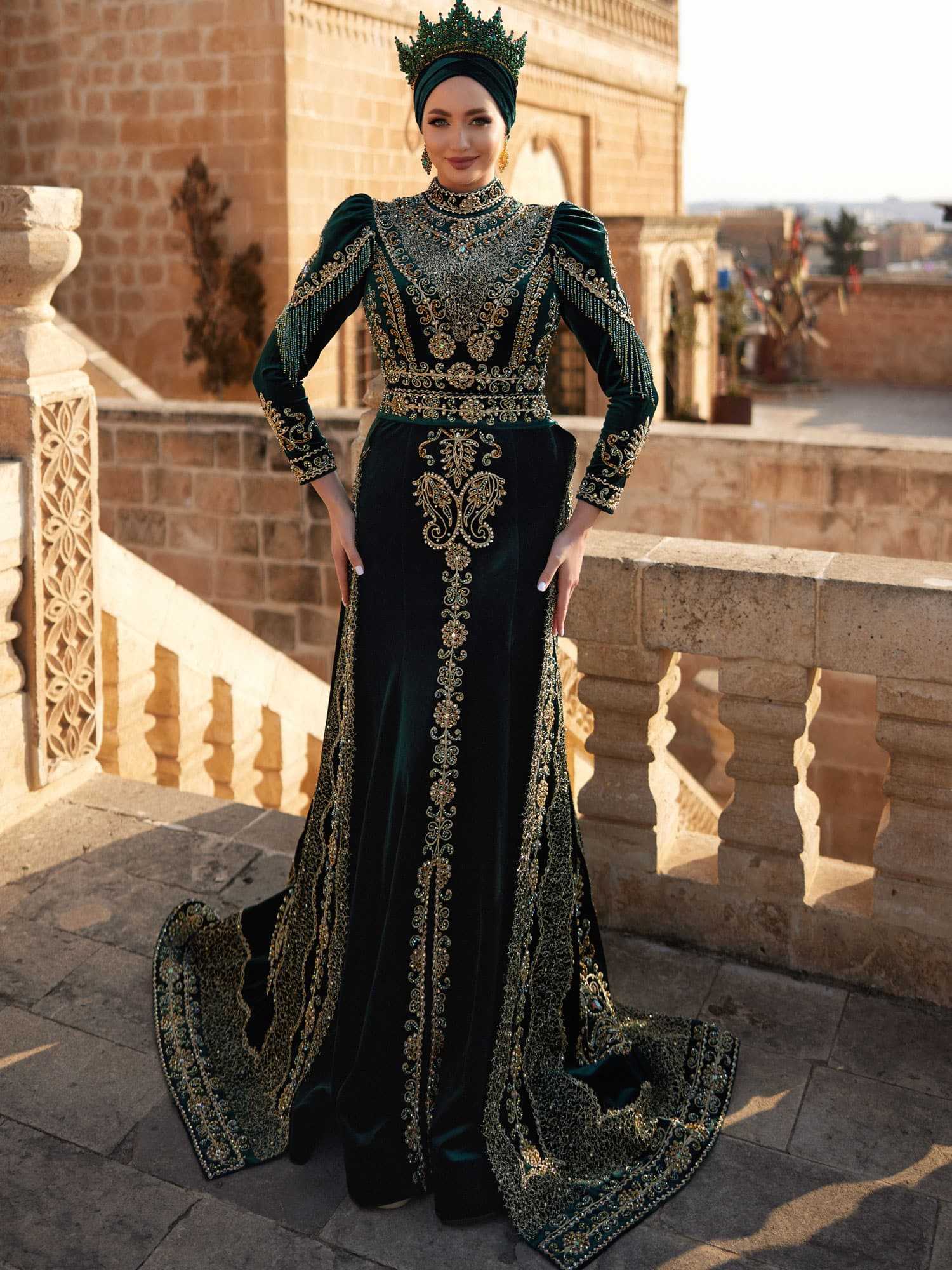 Luxury Gold Lace Embroidered Mermaid Velvet Hijab Evening Dress - 36 / Dark Green Luxury Gold Lace Embroidered Mermaid Velvet Hijab Evening Dress - 36 / Dark Green